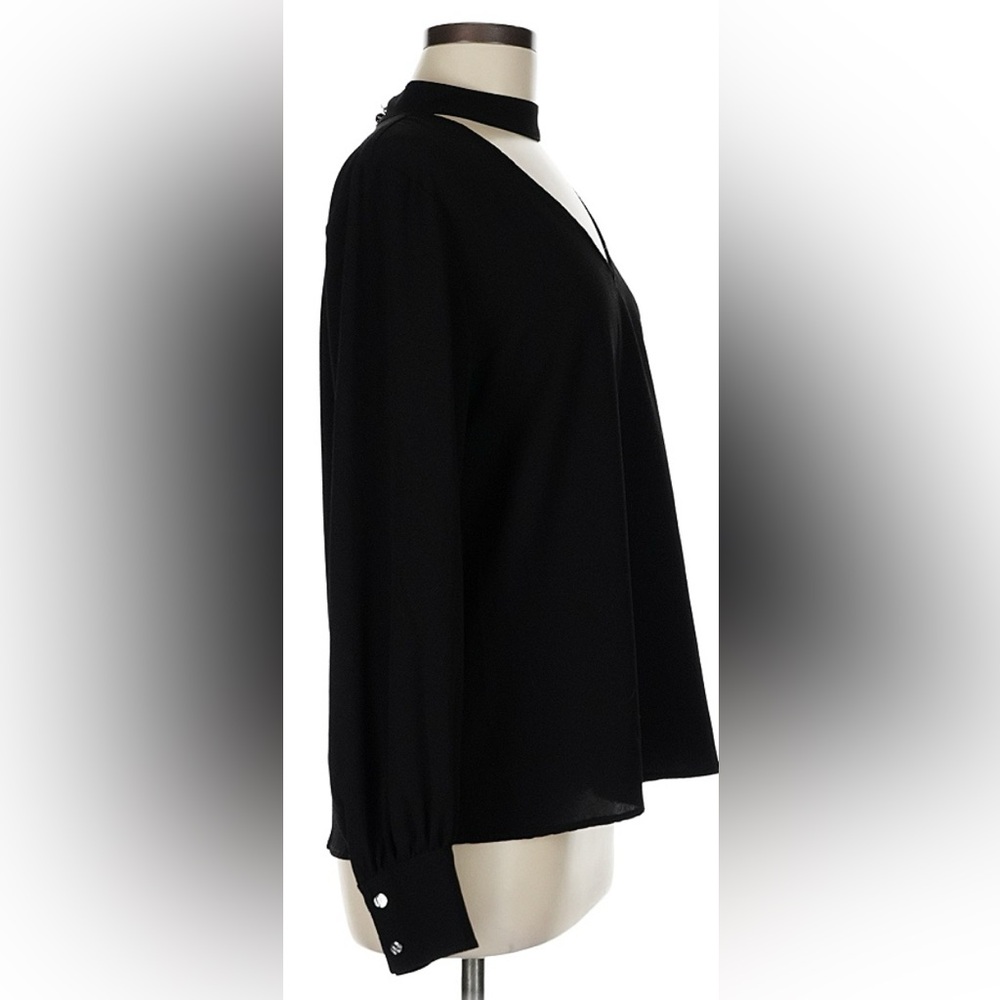 Cece Black V-Neck Blouse - Picture 3 of 8